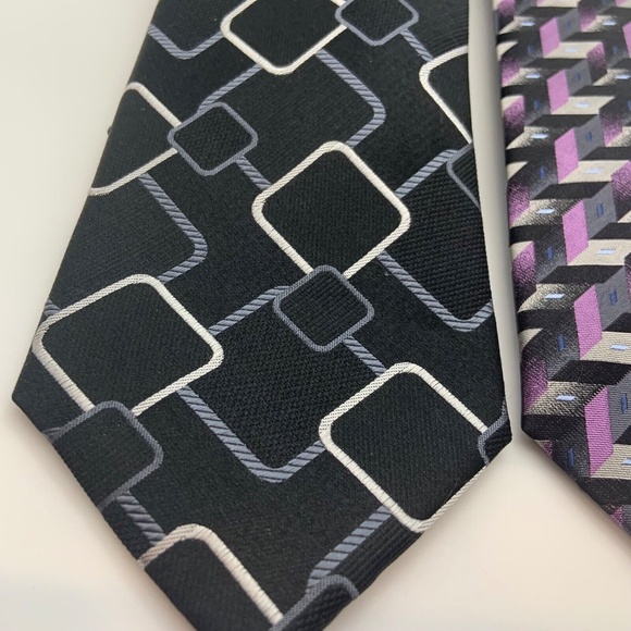 Set of Two Geoffrey Beene Geometric Pattern 100% Silk Men's Ties - Picture 2 of 7